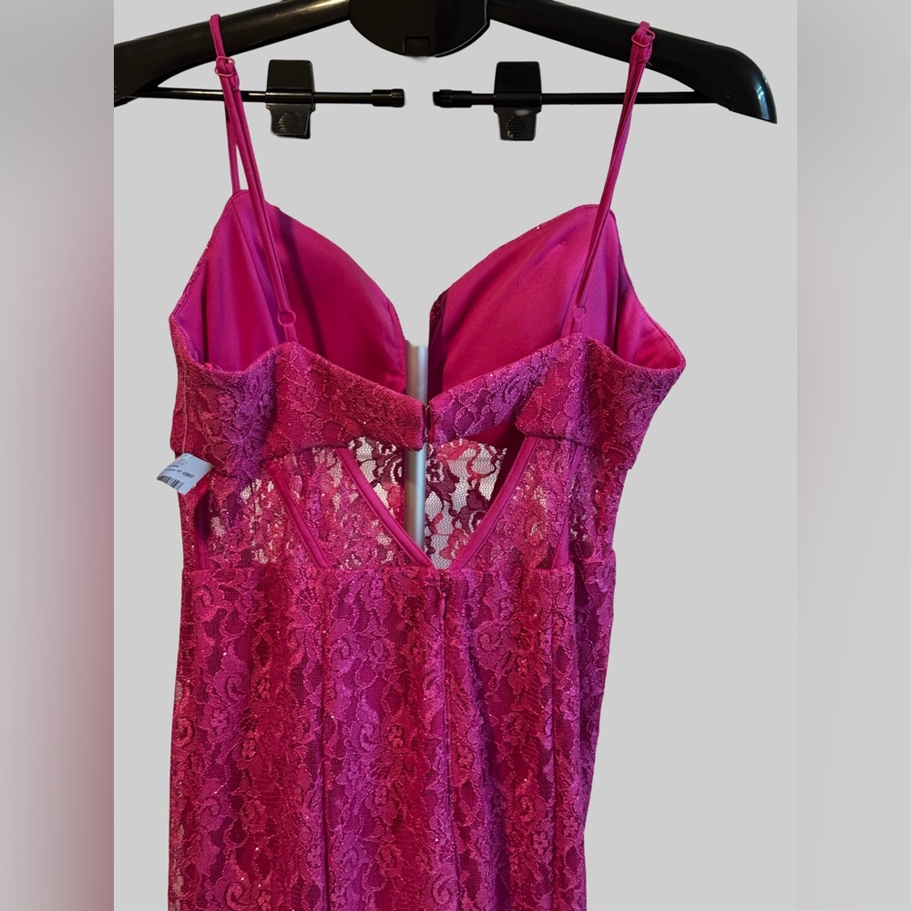 Morgan & Co. Vibrant Pink Lace Dress - Picture 8 of 9